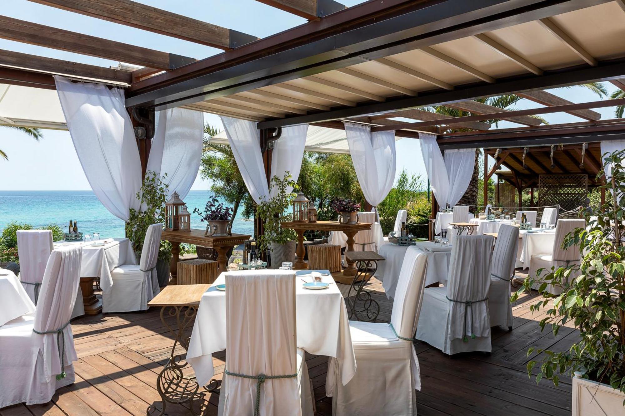 La Villa Del Re - Adults Only - Small Luxury Hotels Of The World كاستياداس المظهر الخارجي الصورة