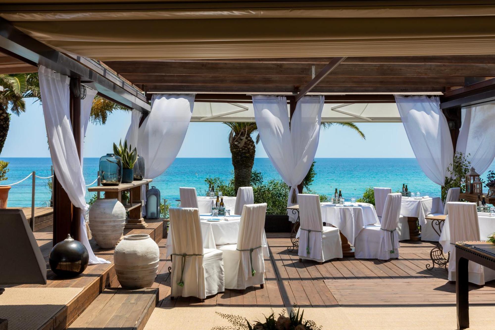 La Villa Del Re - Adults Only - Small Luxury Hotels Of The World كاستياداس المظهر الخارجي الصورة