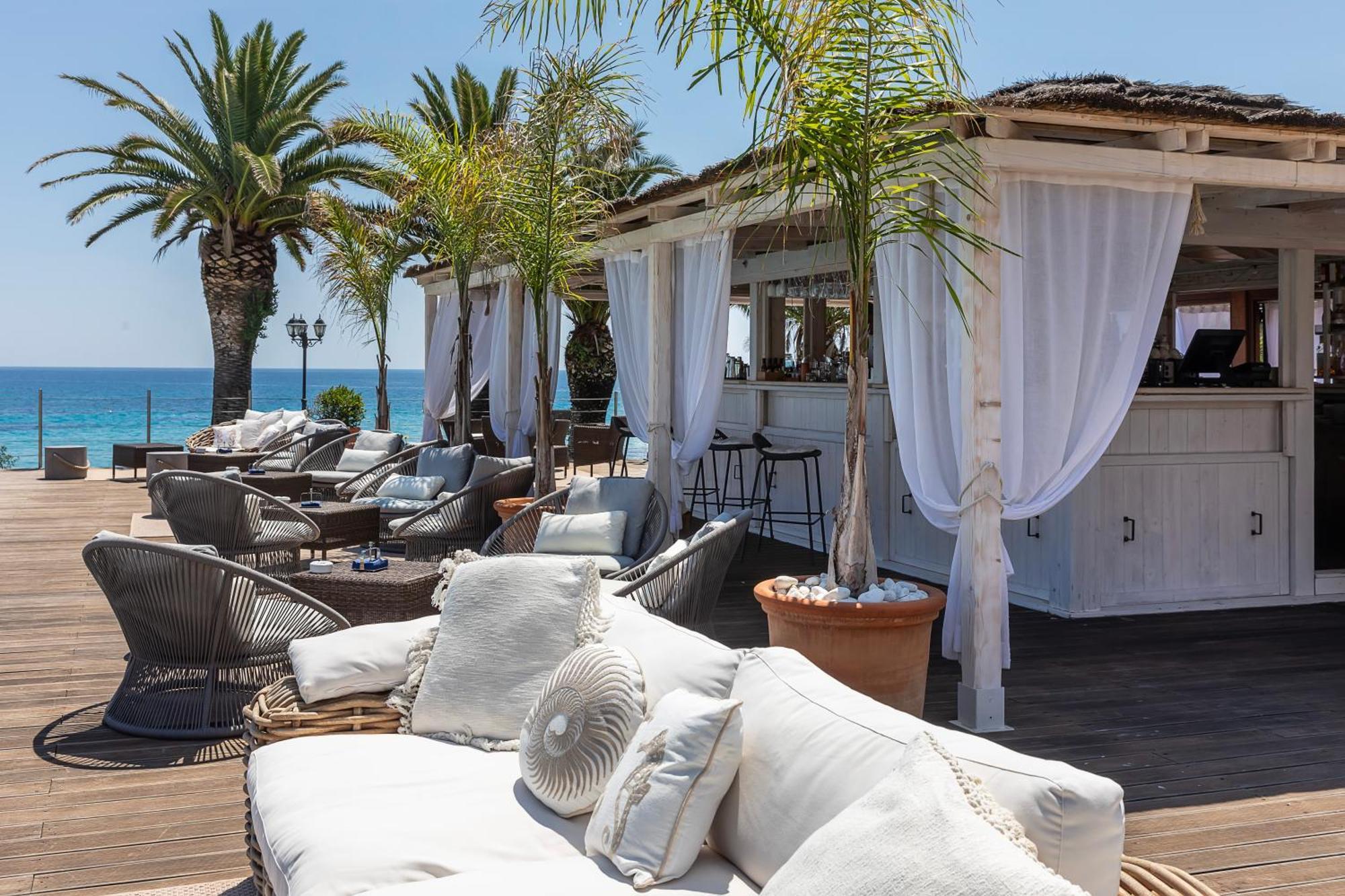 La Villa Del Re - Adults Only - Small Luxury Hotels Of The World كاستياداس المظهر الخارجي الصورة
