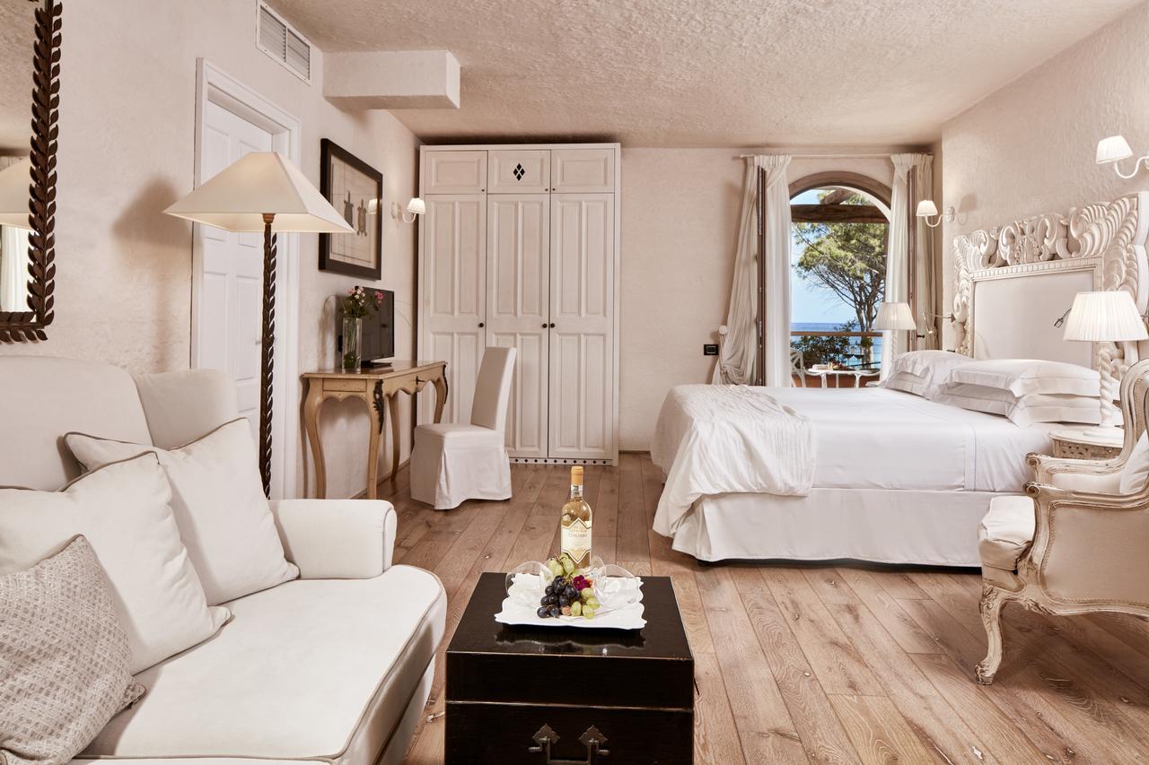 La Villa Del Re - Adults Only - Small Luxury Hotels Of The World كاستياداس المظهر الخارجي الصورة