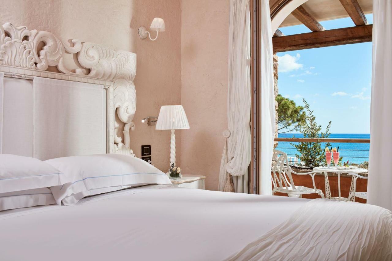 La Villa Del Re - Adults Only - Small Luxury Hotels Of The World كاستياداس المظهر الخارجي الصورة